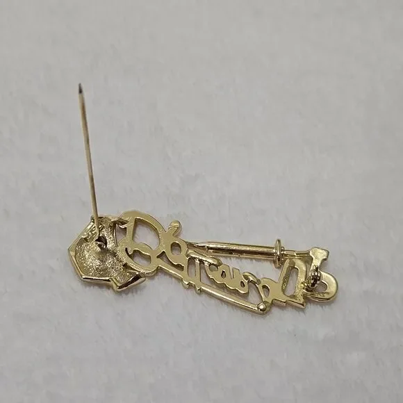 Vintage Nurse Brooch - Picture 2 of 6